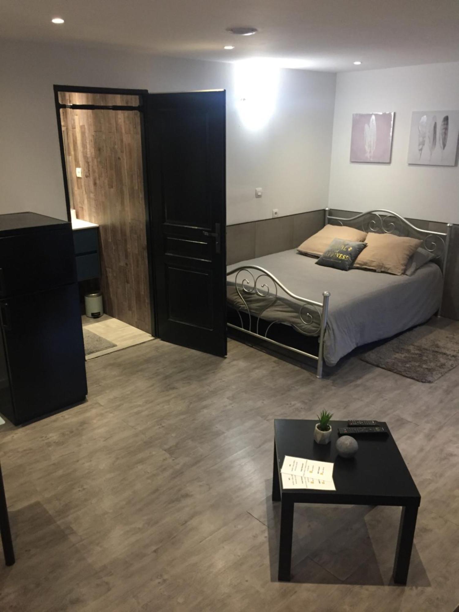 Studio ensoleillé sur Montpellier Esterno foto